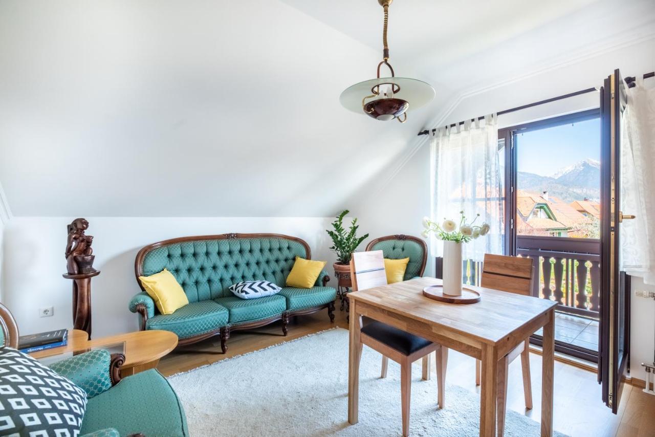Pleasant Apartments بليد المظهر الخارجي الصورة