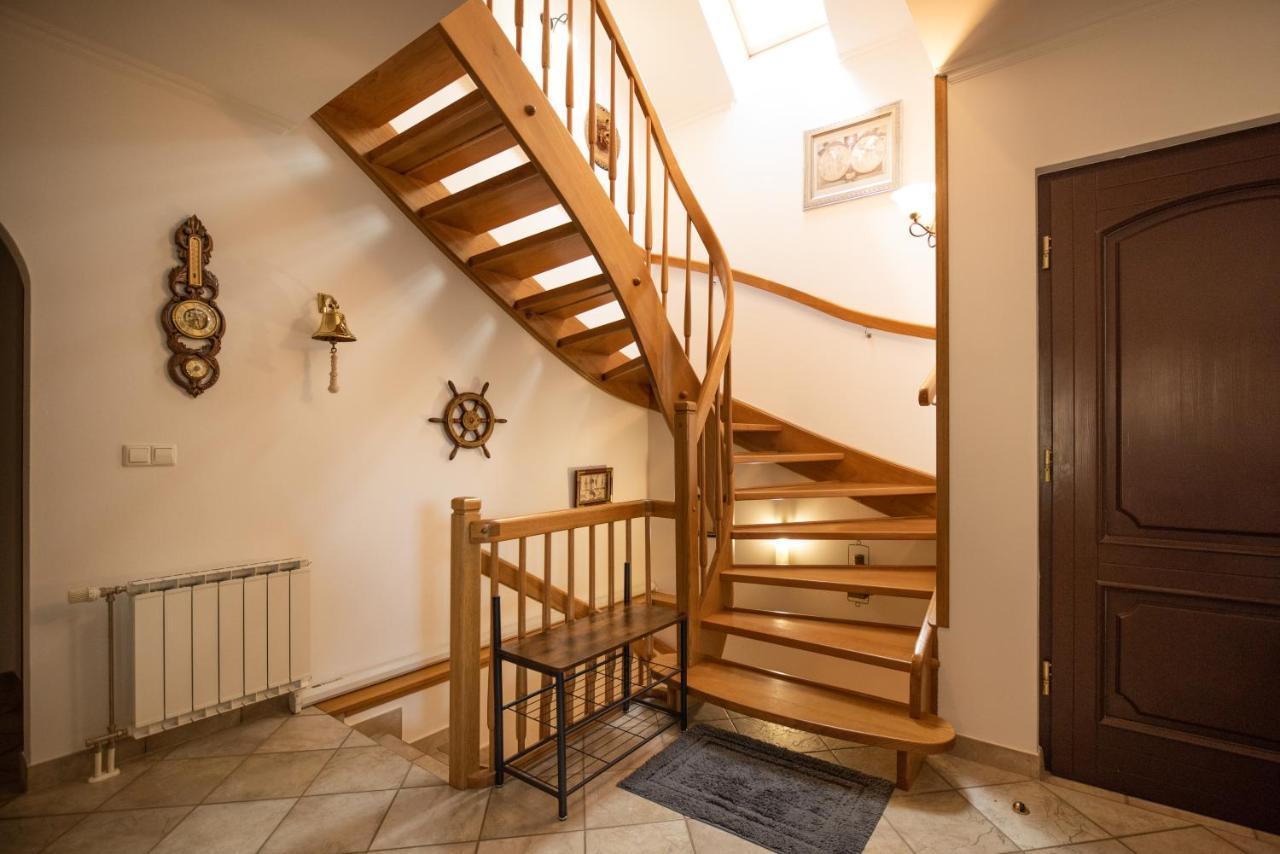 Pleasant Apartments بليد المظهر الخارجي الصورة